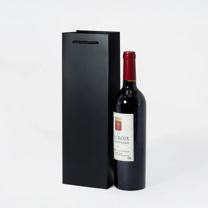 Black One Bottle Wine Gift Bag - Image 3
