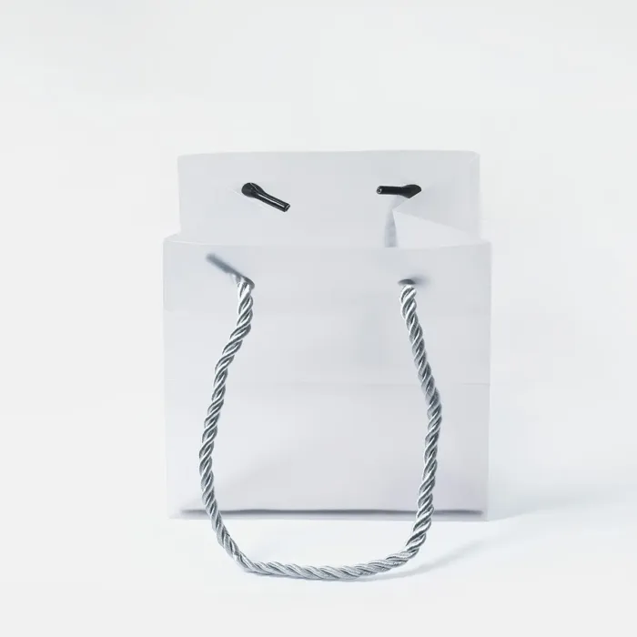 B7 Cube Plastic Bag - Image 2